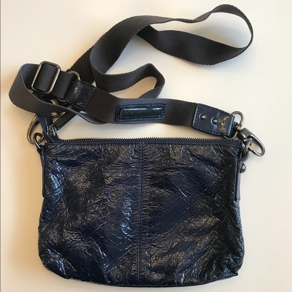 HOBO International Patent Leather Crossbody NWOT - Picture 3 of 8